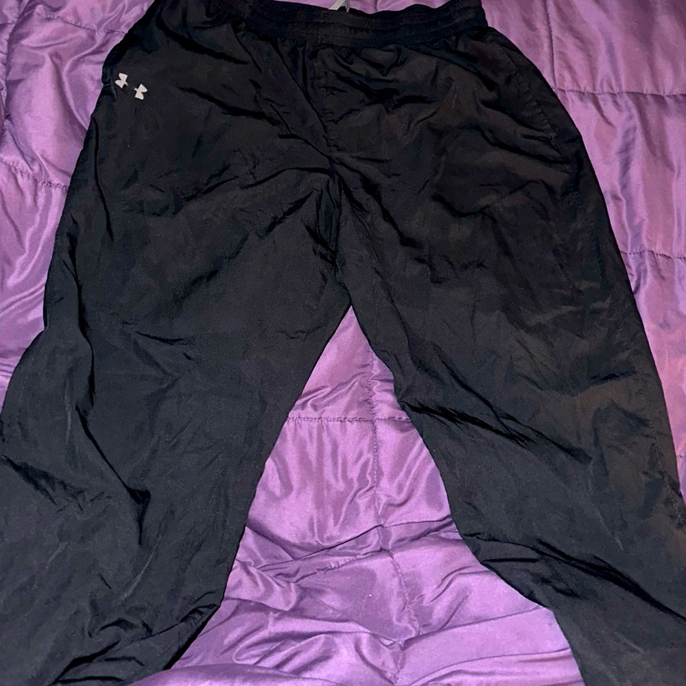 Under Amour Mens black wind pants